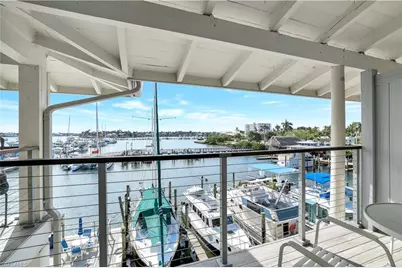 900 Broad Ave S #320, Naples, FL 34102 - Photo 1