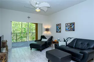 1865 Florida Club Dr, Naples, FL 34112 - Photo 9