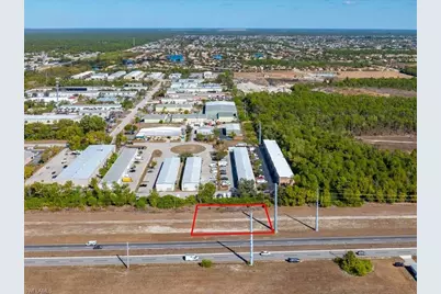 927 Kismet Pkwy E, Cape Coral, FL 33909 - Photo 1