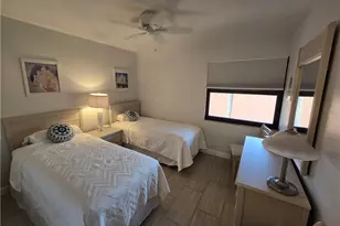 1532 Mainsail Dr, Naples, FL 34114 - Photo 37