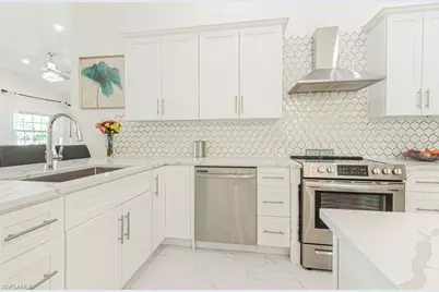 2143 Tama Cir #201, Naples, FL 34112 - Photo 9