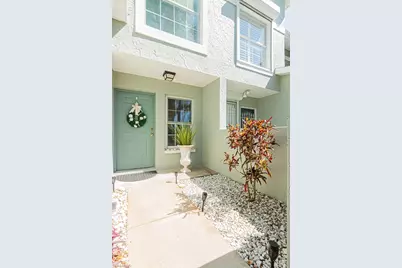 2143 Tama Cir #201, Naples, FL 34112 - Photo 3