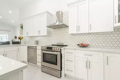 2143 Tama Cir #201, Naples, FL 34112 - Photo 11