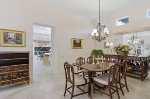 5835 Persimmon Way, Naples, FL 34110 - Photo 9