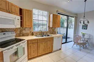 66 Water Oaks Way, Naples, FL 34105 - Photo 17