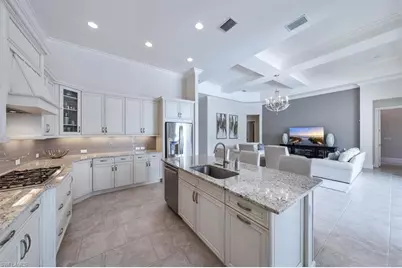 28854 Blaisdell Dr, Naples, FL 34119 - Photo 11