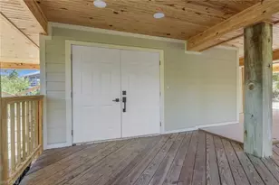 4452 Gulf Pines Dr, Sanibel, FL 33957 - Photo 3