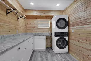 4452 Gulf Pines Dr, Sanibel, FL 33957 - Photo 5