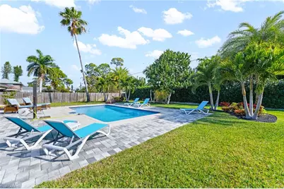 732 108th Ave N, Naples, FL 34108 - Photo 21