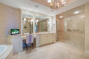 4501 Gulf Shore Blvd N, Naples, FL 34103 - Photo 17