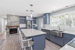 2740 Sanibel Blvd, Saint James City, FL 33956 - Photo 19