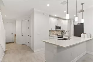 7344 Rockefeller Dr, Naples, FL 34119 - Photo 3