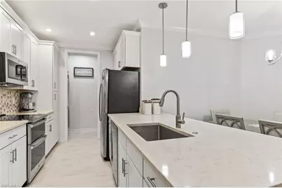 7344 Rockefeller Dr, Naples, FL 34119 - Photo 5