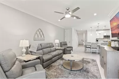 7344 Rockefeller Dr, Naples, FL 34119 - Photo 9