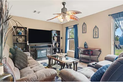 2622 SW 35th Ln, Cape Coral, FL 33914 - Photo 13