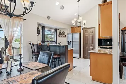 2622 SW 35th Ln, Cape Coral, FL 33914 - Photo 9