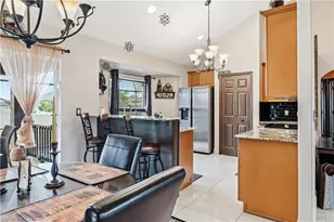 2622 SW 35th Ln, Cape Coral, FL 33914 - Photo 9