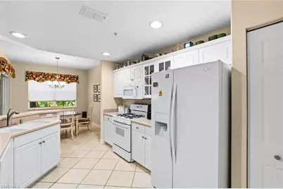 1672 Tarpon Bay Dr S #102, Naples, FL 34119 - Photo 21