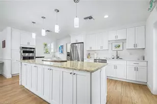 2206 Gulf Shore Blvd N, Naples, FL 34102 - Photo 25