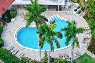 2206 Gulf Shore Blvd N, Naples, FL 34102 - Photo 21