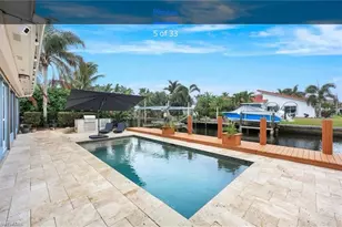 27098 Harbor Dr, Bonita Springs, FL 34135 - Photo 5