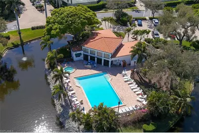 515 Beachwalk Cir, Naples, FL 34108 - Photo 33