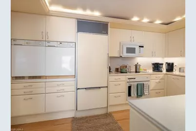 3333 Gulf Shore Blvd N #403, Naples, FL 34103 - Photo 15