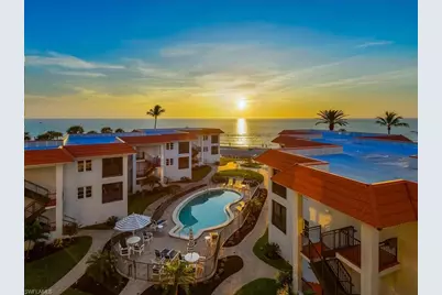 3333 Gulf Shore Blvd N #403, Naples, FL 34103 - Photo 9