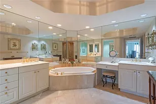 8930 Bay Colony Dr, Naples, FL 34108 - Photo 7