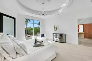 13675 Vanderbilt Dr, Naples, FL 34110 - Photo 21