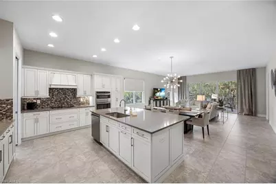 7825 Hawthorne Dr #2103, Naples, FL 34113 - Photo 3