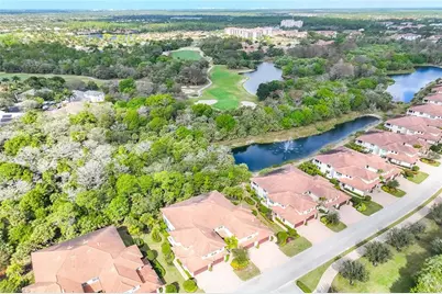 7825 Hawthorne Dr #2103, Naples, FL 34113 - Photo 5