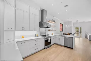 443 8th Ave S, Naples, FL 34102 - Photo 15