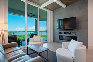 60 Seagate Dr, Naples, FL 34103 - Photo 1