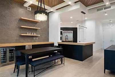 60 Seagate Dr #305, Naples, FL 34103 - Photo 5