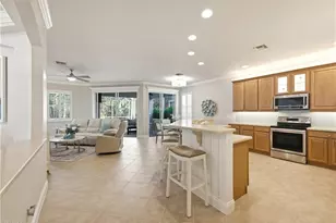 5686 Lago Villaggio Way, Naples, FL 34104 - Photo 15