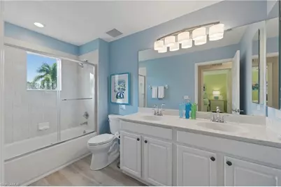 5686 Lago Villaggio Way, Naples, FL 34104 - Photo 31