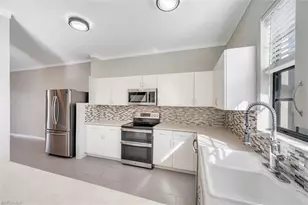 7392 Bristol Cir, Naples, FL 34120 - Photo 9