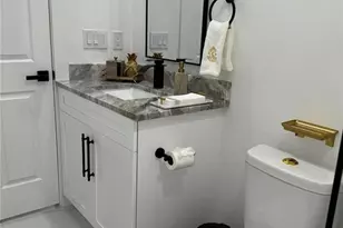 420 Chiquita Blvd N, Cape Coral, FL 33993 - Photo 19