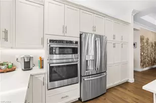 12058 Mimosa St, Naples, FL 34120 - Photo 7