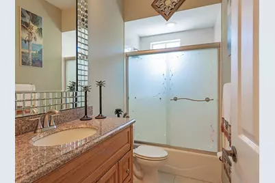 6827 Darby Ct, Naples, FL 34104 - Photo 11