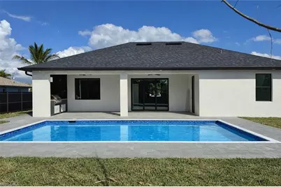 1912 SE 11th Pl, Cape Coral, FL 33990 - Photo 5