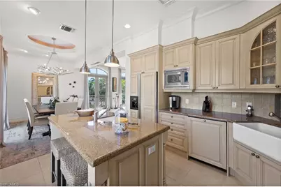 380 10th St S #202, Naples, FL 34102 - Photo 13