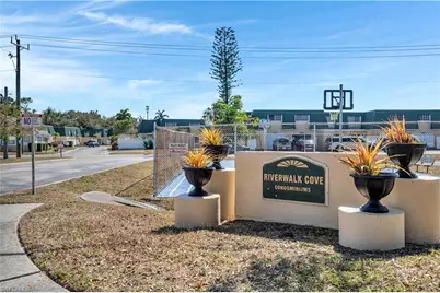 4786 Albacore Ln, Fort Myers, FL 33919 - Photo 25