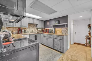 4786 Albacore Ln, Fort Myers, FL 33919 - Photo 5