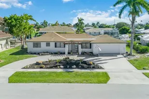 955 Iris Ct, Marco Island, FL 34145 - Photo 29