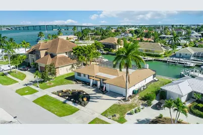 955 Iris Ct, Marco Island, FL 34145 - Photo 23