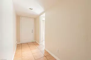 600 Misty Pines Cir, Naples, FL 34105 - Photo 5