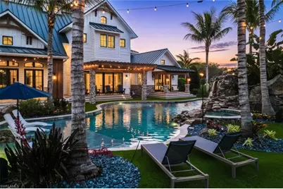 325 Cocohatchee Blvd, Naples, FL 34110 - Photo 1