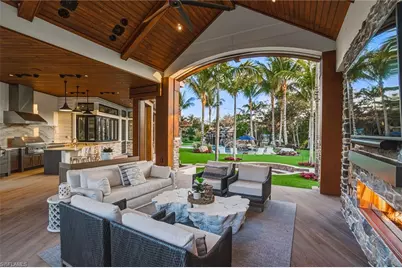 325 Cocohatchee Blvd, Naples, FL 34110 - Photo 5